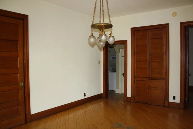 801 N Lincoln St in Bloomington, IN - Building Photo - Building Photo