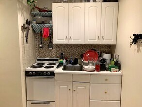 17 Aberdeen St, Unit D in Boston, MA - Building Photo - Building Photo