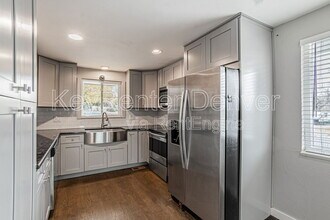 9475 W 38th Ave in Wheat Ridge, CO - Foto de edificio - Building Photo