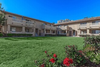 La Jolla Nobel in San Diego, CA - Building Photo - Building Photo