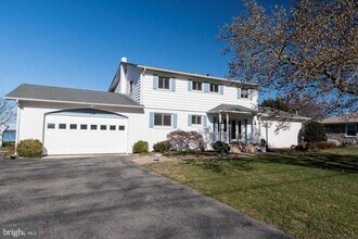 40508 Waterview Dr in Mechanicsville, MD - Building Photo - Building Photo