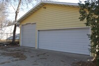 701 10th St NE in Minot, ND - Building Photo - Building Photo