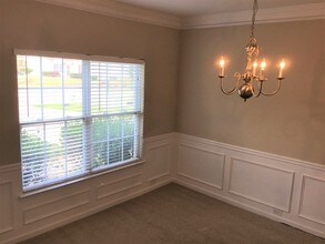 1450 Grey Rock Way in Suwanee, GA - Foto de edificio - Building Photo