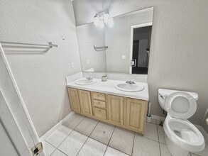 2132 Fairplay St, Unit Upper Level in Aurora, CO - Building Photo - Building Photo