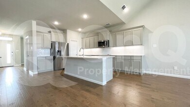 309 Adwood Dr in Waxahachie, TX - Building Photo - Building Photo