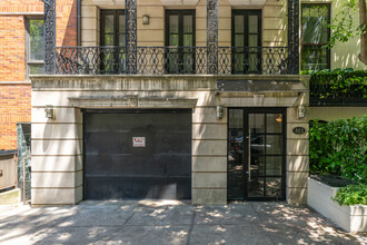 423 East 50th Street in New York, NY - Building Photo - Building Photo