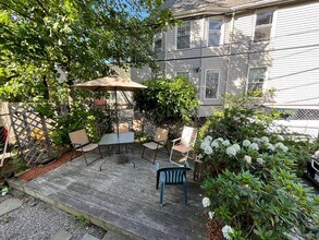 799 Somerville Ave, Unit 1 in Somerville, MA - Building Photo - Building Photo