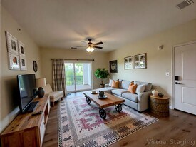 750 Windsor Ct in Branson, MO - Building Photo