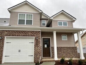 365 Casper Dr in Spring Hill, TN - Building Photo - Building Photo