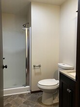 911 Poplar Dr in Dallesport, WA - Building Photo - Building Photo