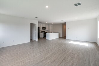 723 Ponderosa Ln in Princeton, TX - Building Photo - Building Photo