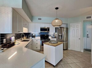 25020 Perdido Beach Blvd in Orange Beach, AL - Building Photo - Building Photo