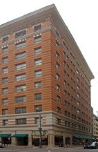 900 Gravier St in New Orleans, LA - Building Photo - Building Photo