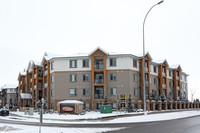 6923 16 Ave SE in Calgary, AB - Building Photo - Building Photo