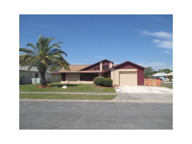 1129 Fuchsia Dr in Holiday, FL - Building Photo - Building Photo