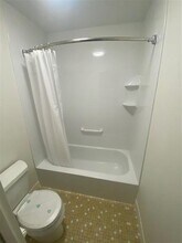 454 Broadway, Unit 3 in Somerville, MA - Building Photo - Building Photo