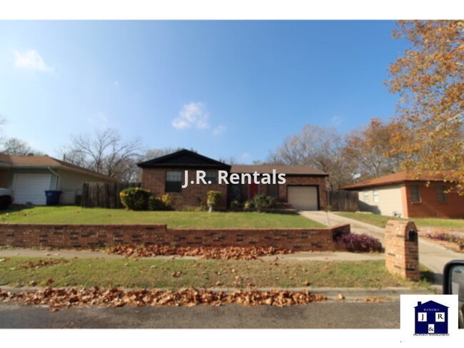 property at 610 N 11th St