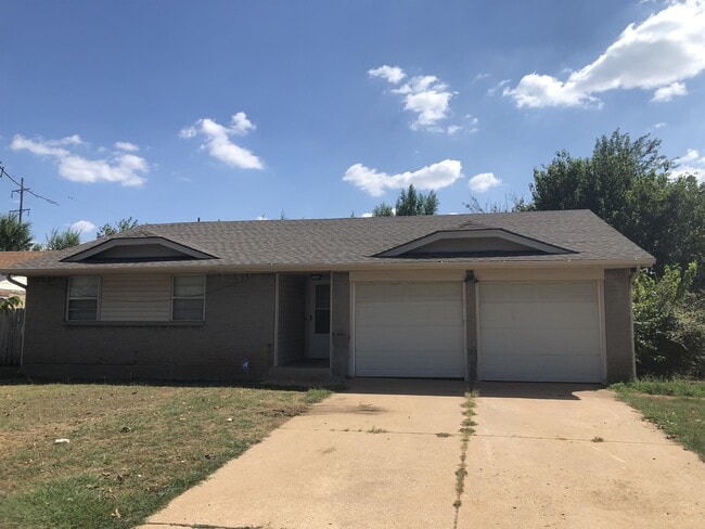 property at 4220 SE 49th St