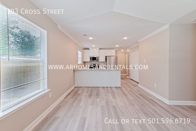 103 Cross St in Jacksonville, AR - Building Photo - Building Photo
