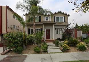 338 Milford St in Glendale, CA - Building Photo - Building Photo