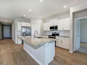 4514 NW King Ct in Jensen Beach, FL - Building Photo - Building Photo