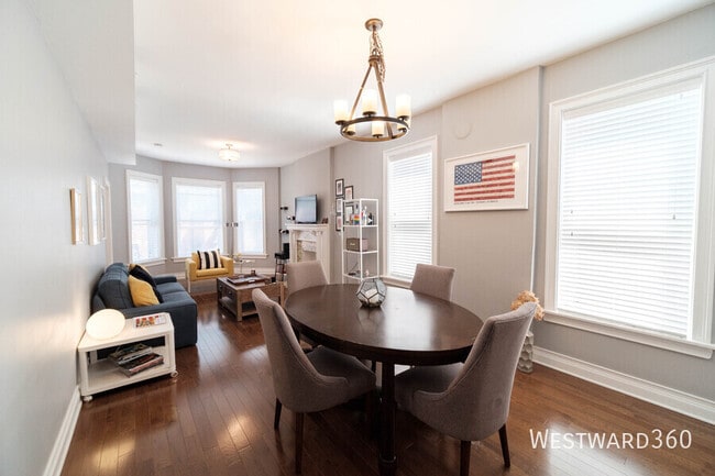 1138 N Winchester Ave in Chicago, IL - Building Photo - Building Photo