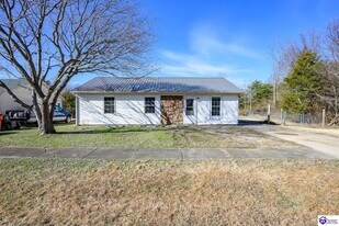243 S Airview Dr in Elizabethtown, KY - Building Photo