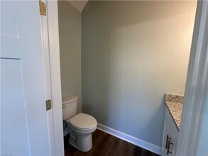 1023 Hugo St in Norfolk, VA - Building Photo - Building Photo