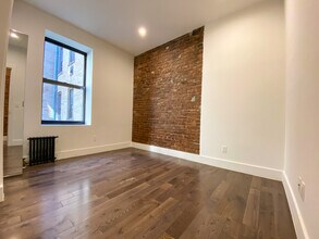 289 Saint Nicholas Ave in New York, NY - Foto de edificio - Building Photo