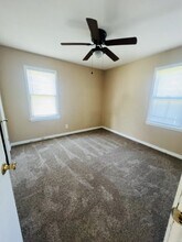 2210 N Independence St in Enid, OK - Building Photo - Building Photo