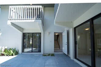 17455 Overhill Dr in Ft. Myers, FL - Building Photo - Building Photo