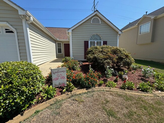 2814 Vintage Wood Way in Kennesaw, GA - Building Photo - Building Photo