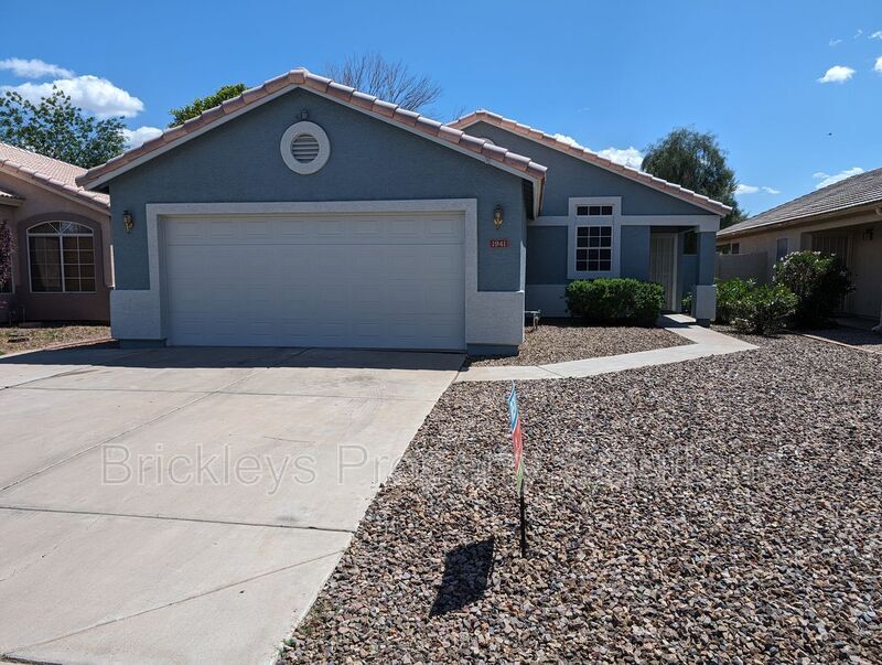 1941 E Tulsa St in Chandler, AZ - Building Photo