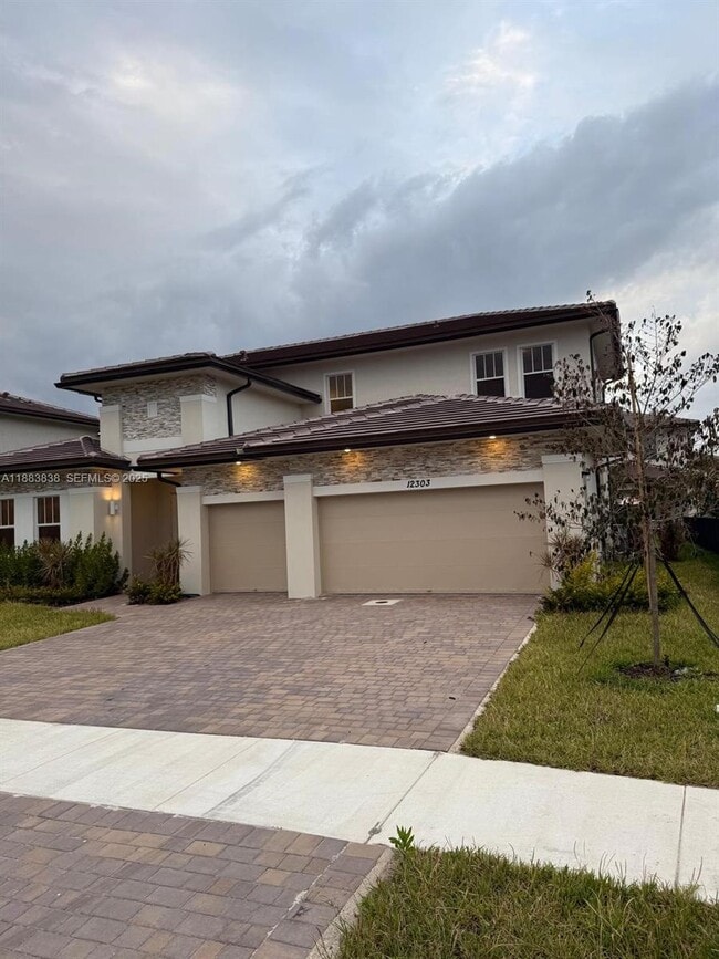 property at 12303 SW 44th St