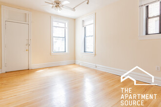 3525 N Wilton Ave in Chicago, IL - Building Photo - Building Photo