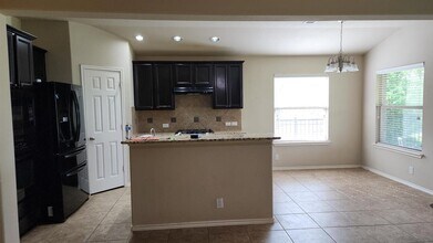 1519 Greenside Dr in Round Rock, TX - Building Photo - Building Photo