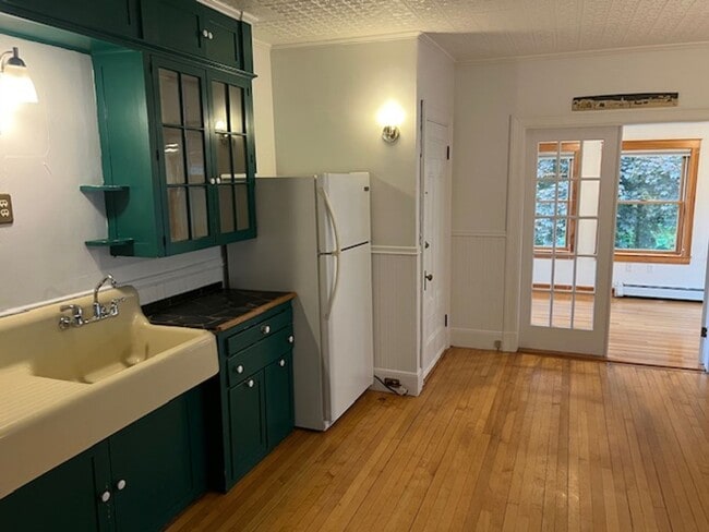 66 Main St in Orono, ME - Building Photo - Building Photo