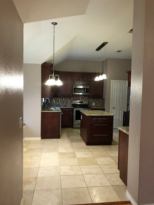 8200 Kings Ridge Rd in Frisco, TX - Building Photo - Building Photo