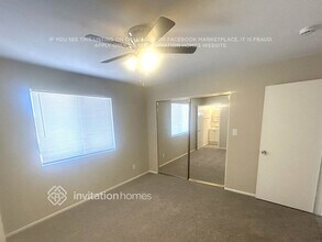 17449 N 8th Ave in Phoenix, AZ - Building Photo - Building Photo