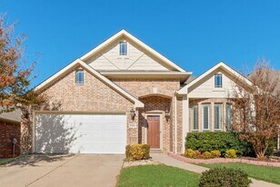 9304 Caliente Dr in McKinney, TX - Building Photo