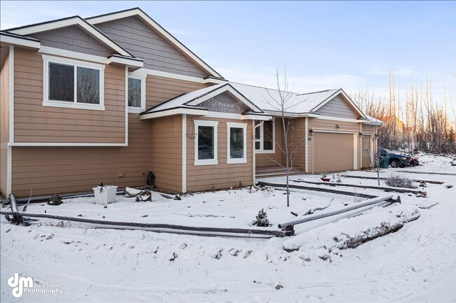 property at 14478 W Kiowa St