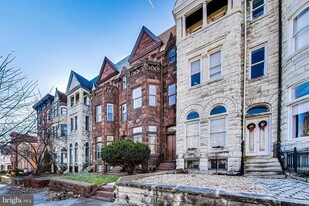 2312 Eutaw Pl in Baltimore, MD - Building Photo