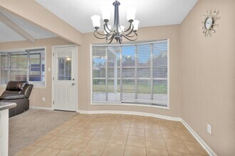 16327 Green Shade Dr in Houston, TX - Foto de edificio - Building Photo