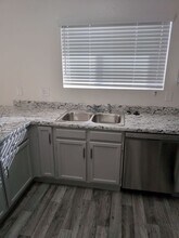 7927 W Desert Cove Ave in Peoria, AZ - Building Photo - Building Photo