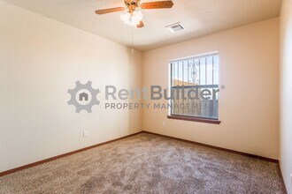2805 Palo Verde Dr NE in Albuquerque, NM - Building Photo - Building Photo