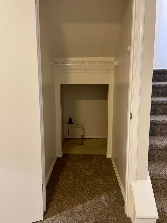 property at 62 Winstead Dr