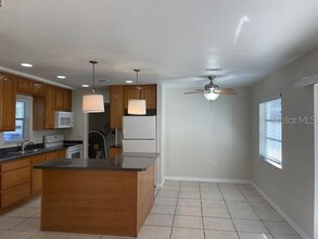 119 Base Ave E in Venice, FL - Building Photo - Building Photo