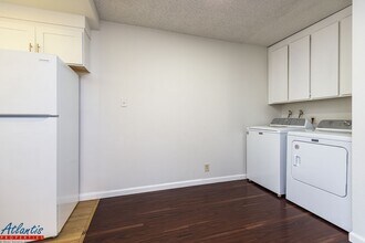 1178-1180 W Olive Ave in Sunnyvale, CA - Building Photo - Building Photo