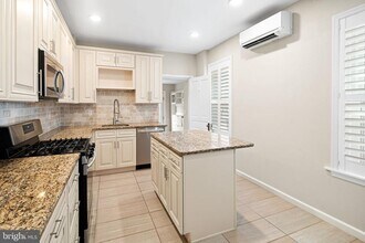 232 Buchanan St in Phoenixville, PA - Building Photo - Building Photo