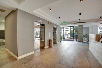 10600 Wilshire Blvd in Los Angeles, CA - Building Photo - Building Photo